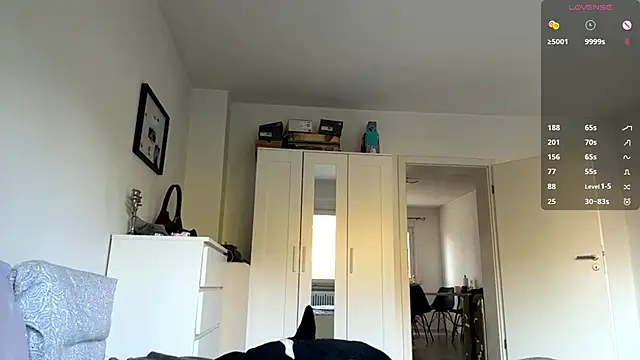 MaydaCornwall online show from 28, 9, 2025