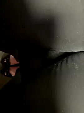 HiddenHoneyLDN online show from 28, 10, 2025