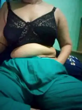 Snapshot of Maria_Mahi chatting on 21, 12, 2025 Maria Mahi online show from 21, 12, 2025