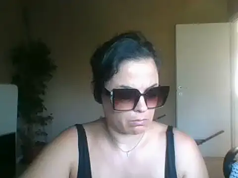 ITALIANASISIXX online show from 22, 6, 2026