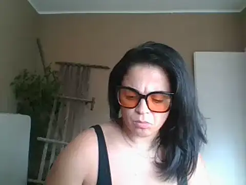 ITALIANASISIXX online show from 24, 7, 2026