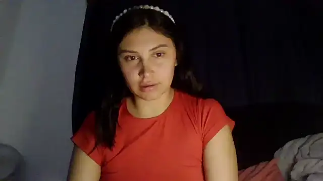 Snapshot of katy_lenah chatting on 23, 9, 2025 katy lenah online show from 23, 9, 2025