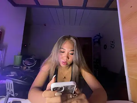 PinayLina18 online show from 7, 7, 2026