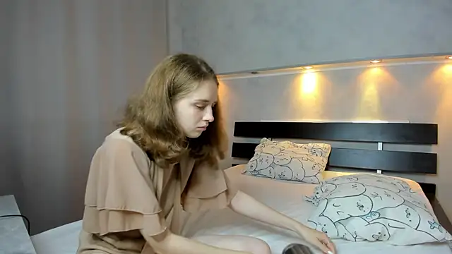 Camilla Kelly online show from 20, 9, 2025