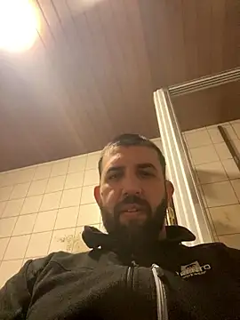 Snapshot of andrey1887 chatting on 13, 1, 2026 andrey1887 online show from 13, 1, 2026