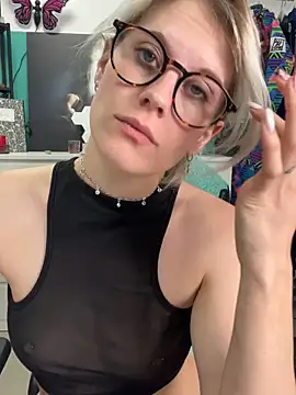 TheRealJessyLey online show from 27, 4, 2026