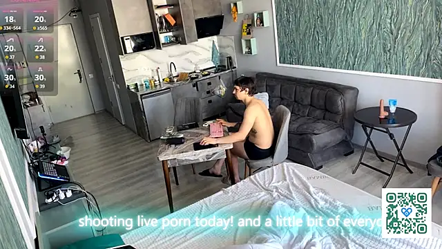 VelvetMiley online show from 25, 4, 2026