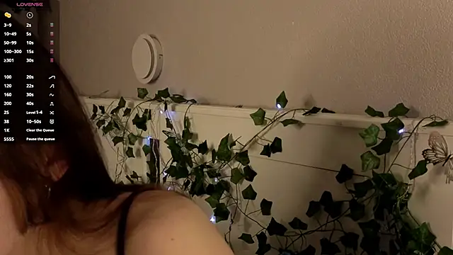 BlushinBloom online show from 24, 4, 2026