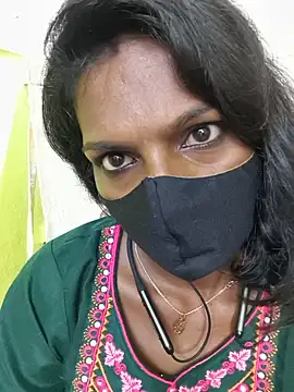 Snapshot of Honey_rosetamil chatting on 11, 6, 2026 Honey rosetamil online show from 11, 6, 2026