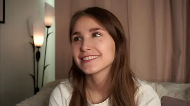 Snapshot of EthalFlowers chatting on 16, 9, 2025 EthalFlowers online show from 16, 9, 2025