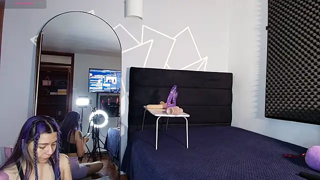 karlamoon23 online show from 3, 4, 2026