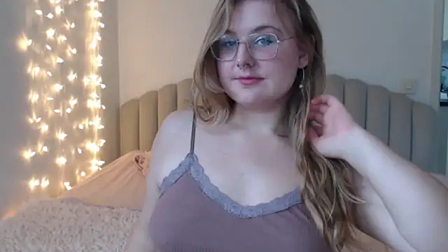 AgnesRoseCams online show from 6, 7, 2026