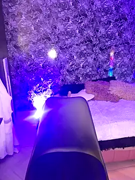 Bigass curvy online show from 22, 9, 2025