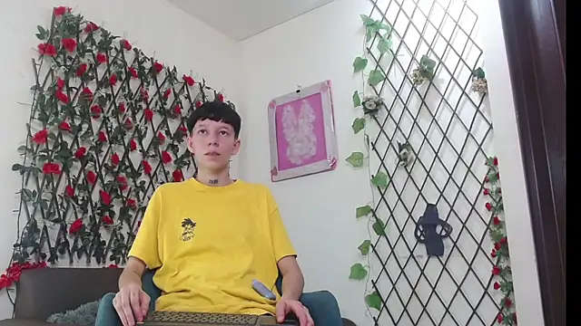 LiamBrown09 online show from 24, 4, 2026