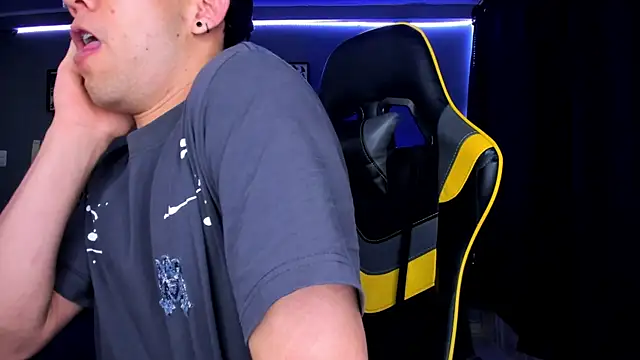 alexgiraldo   online show from 15, 9, 2025