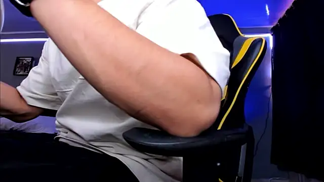 alexgiraldo   online show from 12, 10, 2025