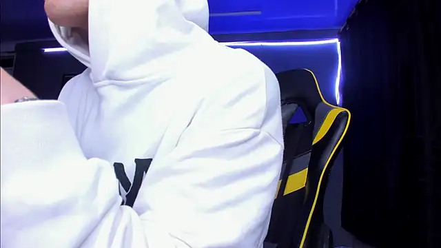 alexgiraldo   online show from 29, 10, 2025