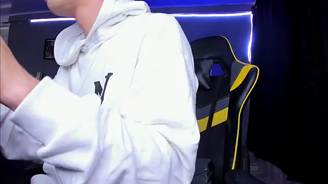 alexgiraldo   online show from 4, 11, 2025