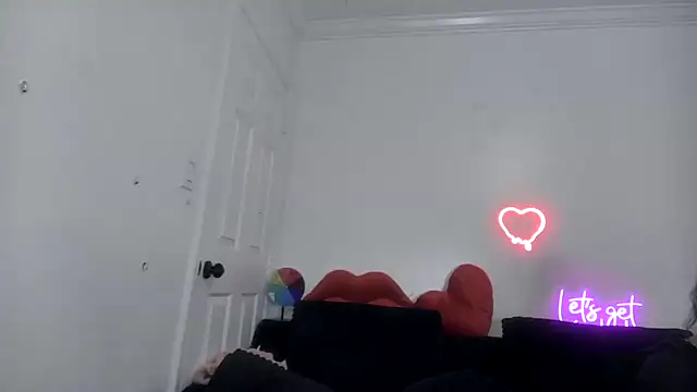 torithequeen online show from 14, 1, 2026