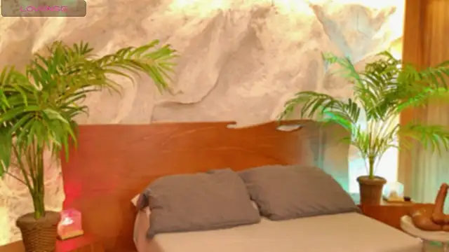 alisonn moon online show from 22, 4, 2026