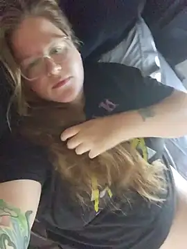 Love86Emily online show from 1, 7, 2026
