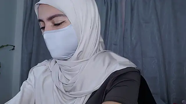 jade nassar online show from 25, 4, 2026