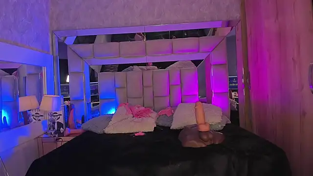 MaddyGray  online show from 23, 4, 2026