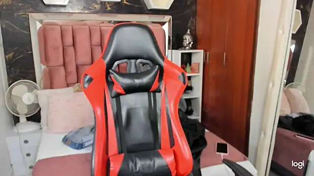 sara slut21 online show from 8, 1, 2025