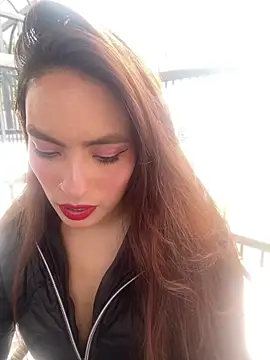 Adarha Ramirez online show from 27, 4, 2026