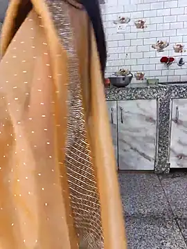 Snapshot of Shalu_G chatting on 3, 10, 2025 Shalu G online show from 3, 10, 2025