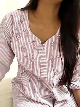 Snapshot of Shalu_G chatting on 31, 10, 2025 Shalu G online show from 31, 10, 2025