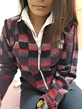 Snapshot of Shalu_G chatting on 18, 11, 2025 Shalu G online show from 18, 11, 2025