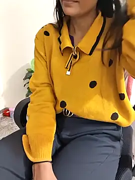 Snapshot of Shalu_G chatting on 26, 11, 2025 Shalu G online show from 26, 11, 2025