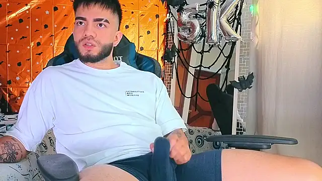 Snapshot of King_Draven3 chatting on 22, 10, 2025 King Draven3 online show from 22, 10, 2025