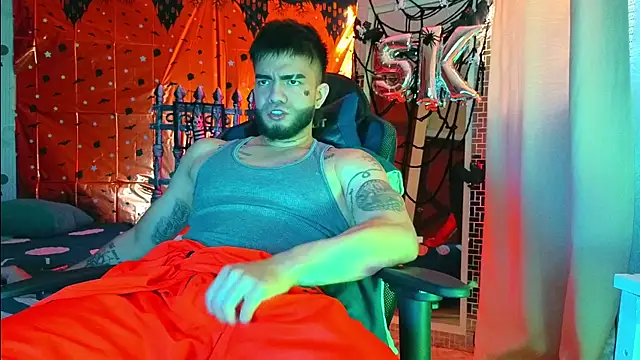 Snapshot of King_Draven3 chatting on 28, 10, 2025 King Draven3 online show from 28, 10, 2025