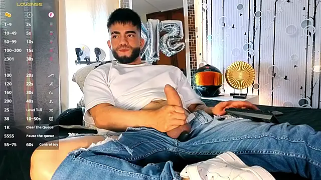 Snapshot of King_Draven3 chatting on 1, 11, 2025 King Draven3 online show from 1, 11, 2025