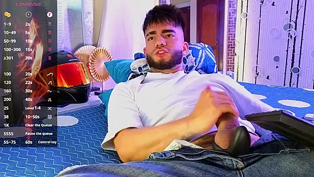 Snapshot of King_Draven3 chatting on 22, 11, 2025 King Draven3 online show from 22, 11, 2025