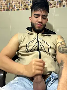 Snapshot of King_Draven3 chatting on 25, 11, 2025 King Draven3 online show from 25, 11, 2025