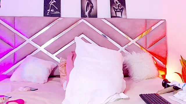 Snapshot of sofia_07 chatting on 7, 11, 2025 sofia 07 online show from 7, 11, 2025