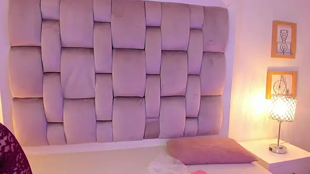 Dannika07 online show from 6, 11, 2025