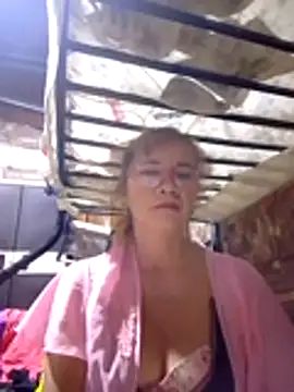 SexyHottMom online show from 19, 10, 2025