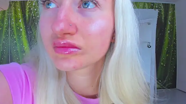 HollyTailors online show from 29, 9, 2025