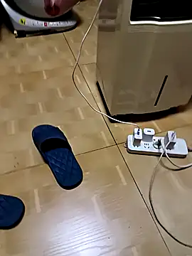 huanhuanaaaaa online show from 30, 11, 2025