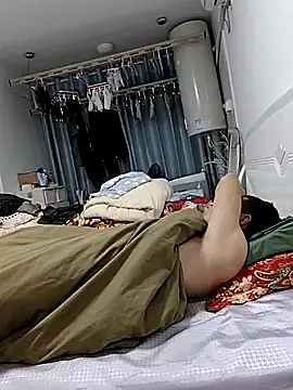 huanhuanaaaaa online show from 9, 6, 2026