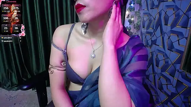 Snapshot of heyy_kiran chatting on 29, 4, 2026 heyy kiran online show from 29, 4, 2026