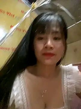 Snapshot of One-nice chatting on 3, 10, 2025 One-nice online show from 3, 10, 2025