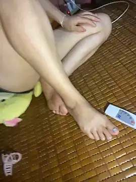 Snapshot of One-nice chatting on 16, 10, 2025 One-nice online show from 16, 10, 2025