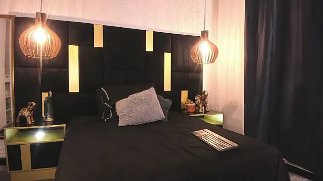 Lucio  Fox online show from 15, 2, 2026