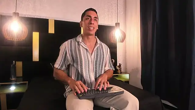 Lucio  Fox online show from 19, 4, 2026