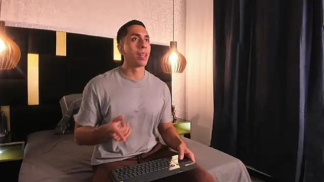 Lucio  Fox online show from 29, 4, 2026